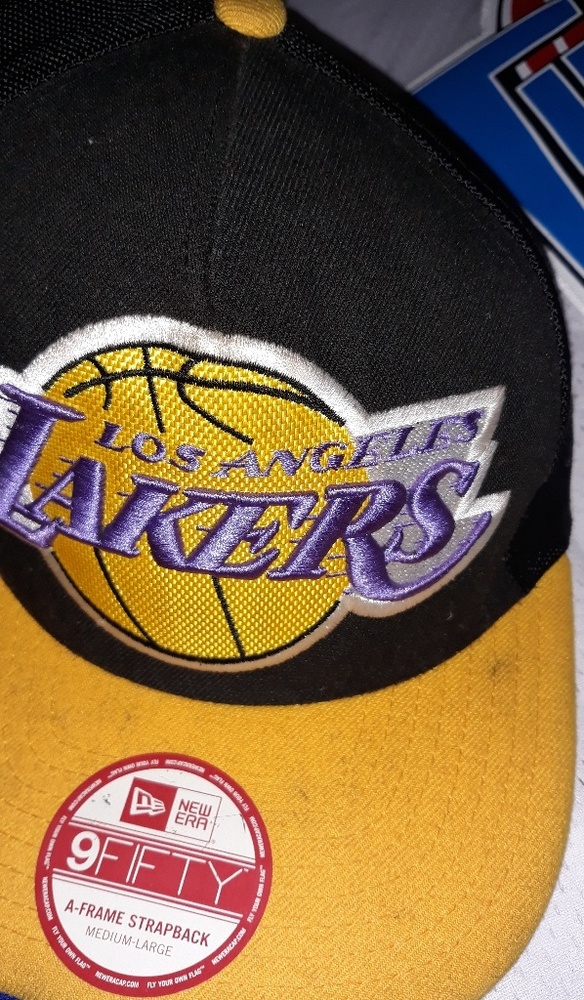 lakers hat